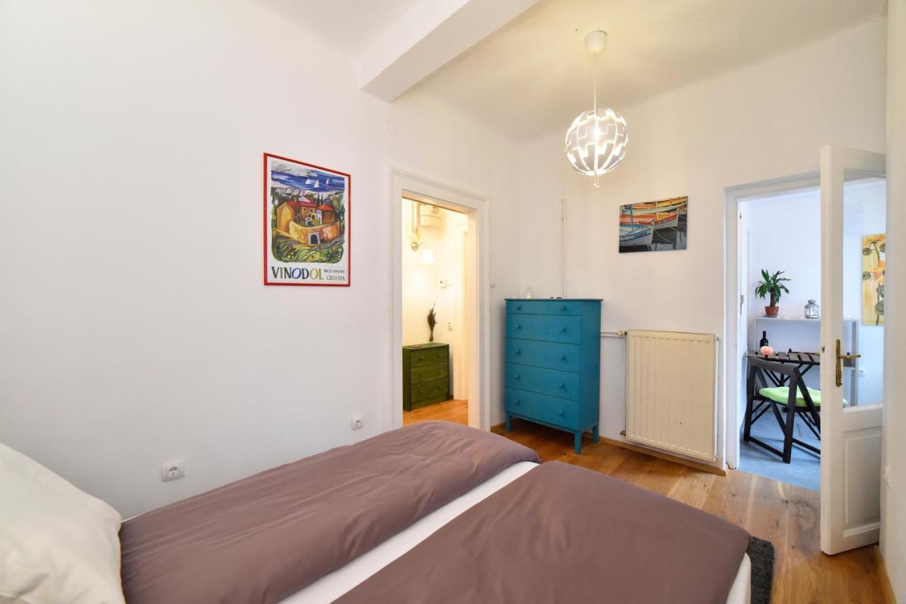 Cosy Lu Apartment Загреб Екстериор снимка