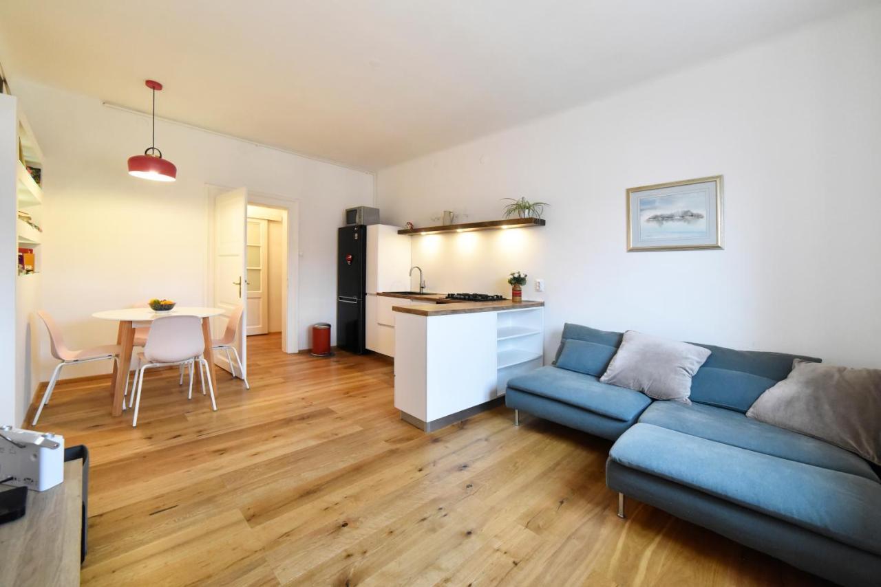 Cosy Lu Apartment Загреб Екстериор снимка